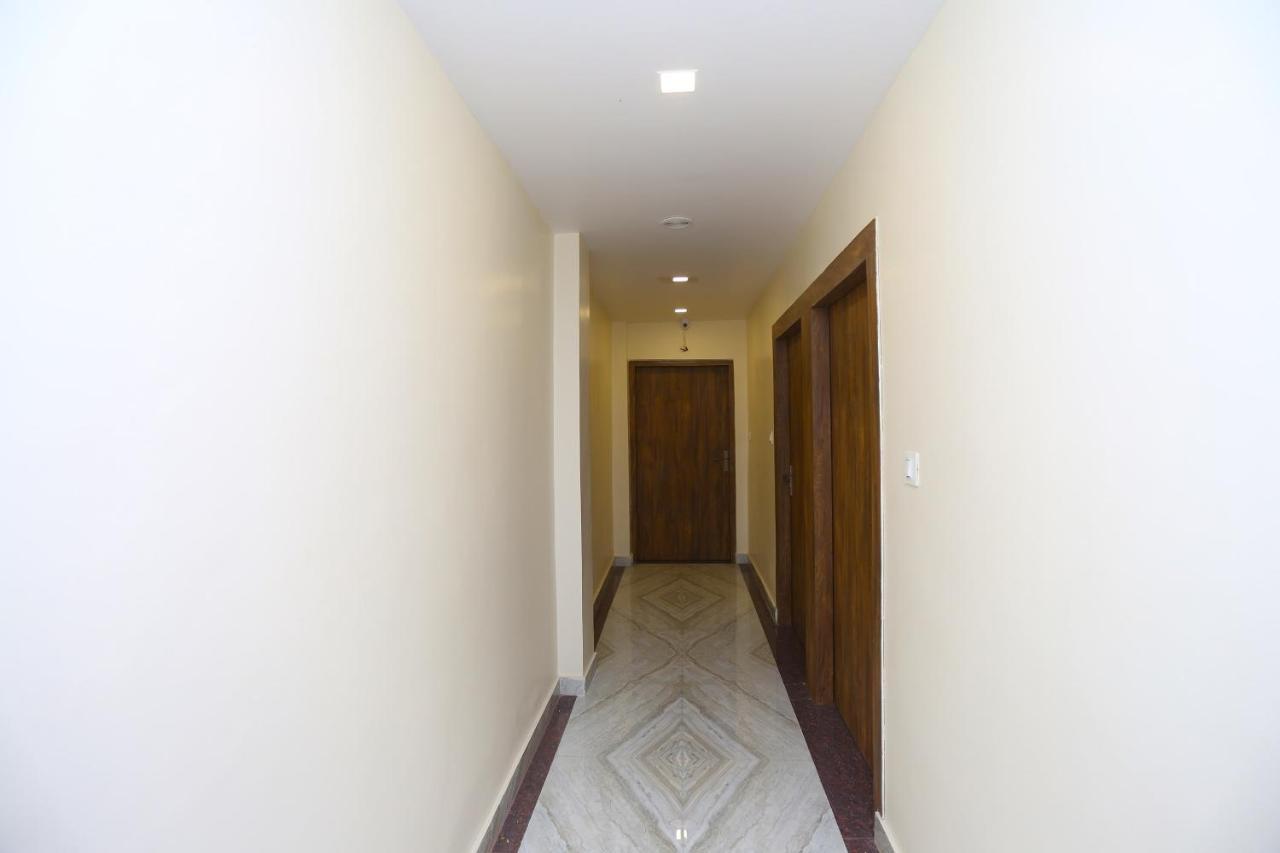 Oyo Flagship 22216 Sai Palace 3* Varanasi